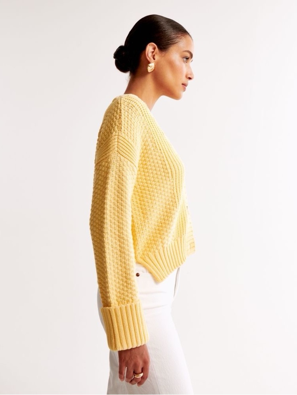 The A&F Cameron Cotton-Blend Seed Stitch Cardigan - Picture 4 of 5